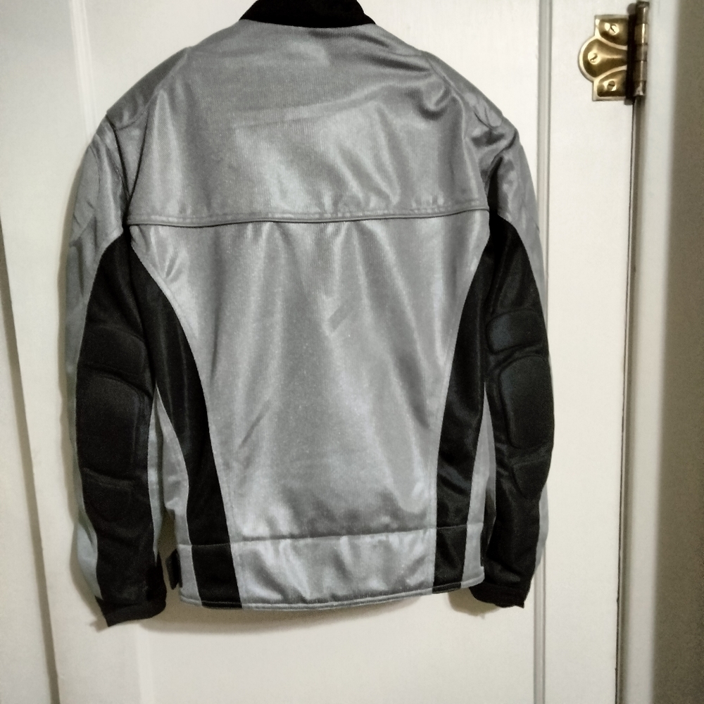 First Gear Premium Riding Equipment Jacket size Medium - Picture 4 of 15